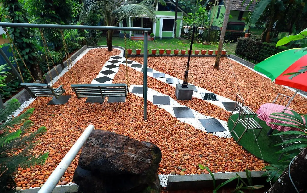 Narmada Pool Villa Perintalmanna Hindistan