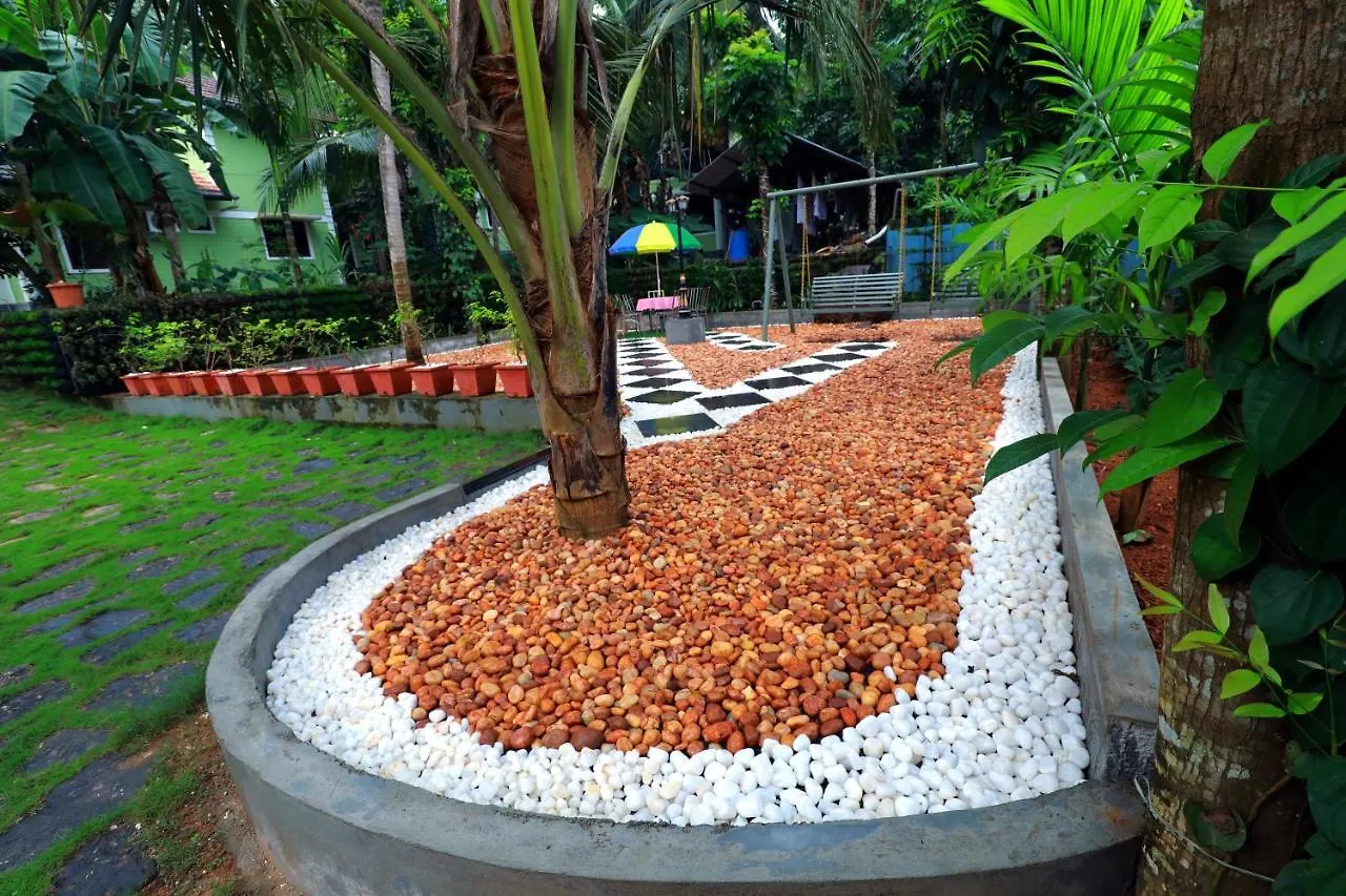 Pansiyon Narmada Pool Villa Perintalmanna