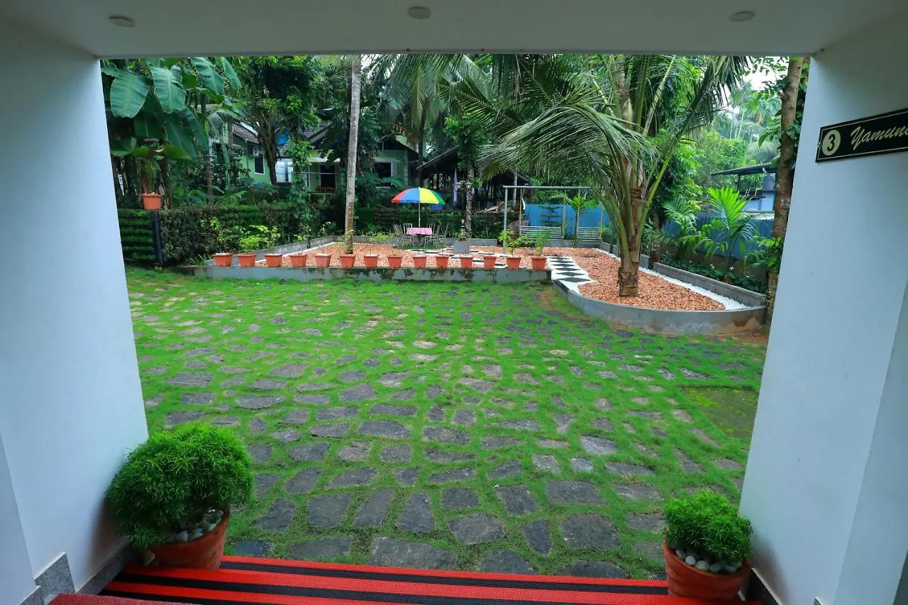Narmada Pool Villa Perintalmanna 0*,